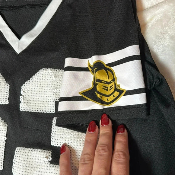 UCF PINK Jersey - UCF - Picture 9 of 12